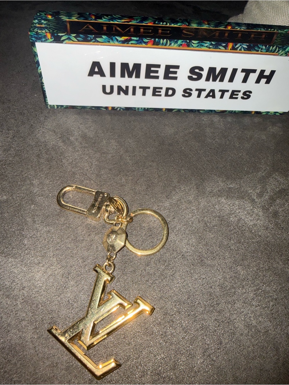 Louis Vuitton Gold-tone LV Logo Keyring